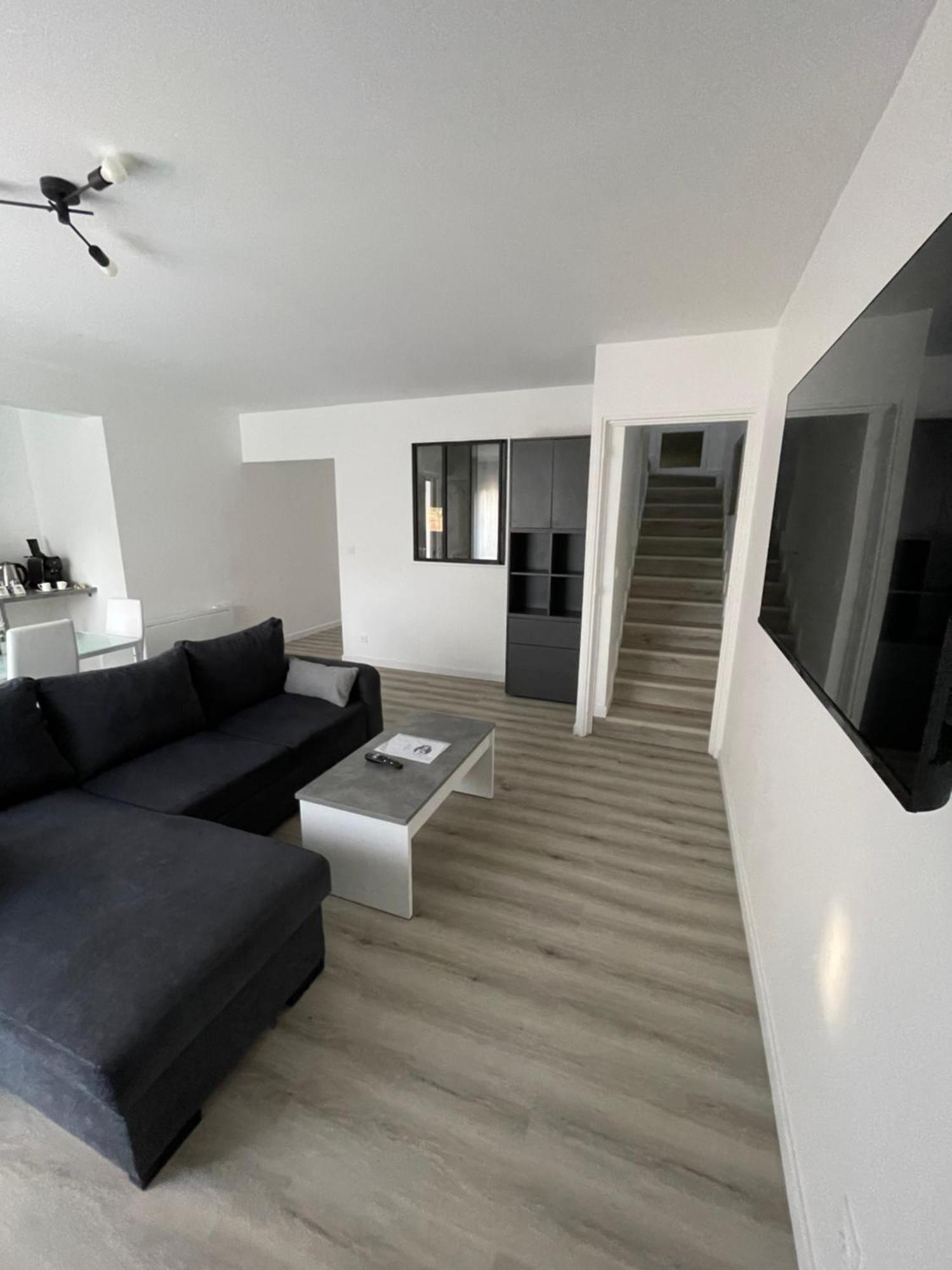 Maison Detente De 100 M2 Uniquement Couple-Famille-Travailleurs Villeparisis Exterior photo